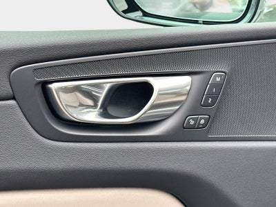 2026 Volvo XC60 Core