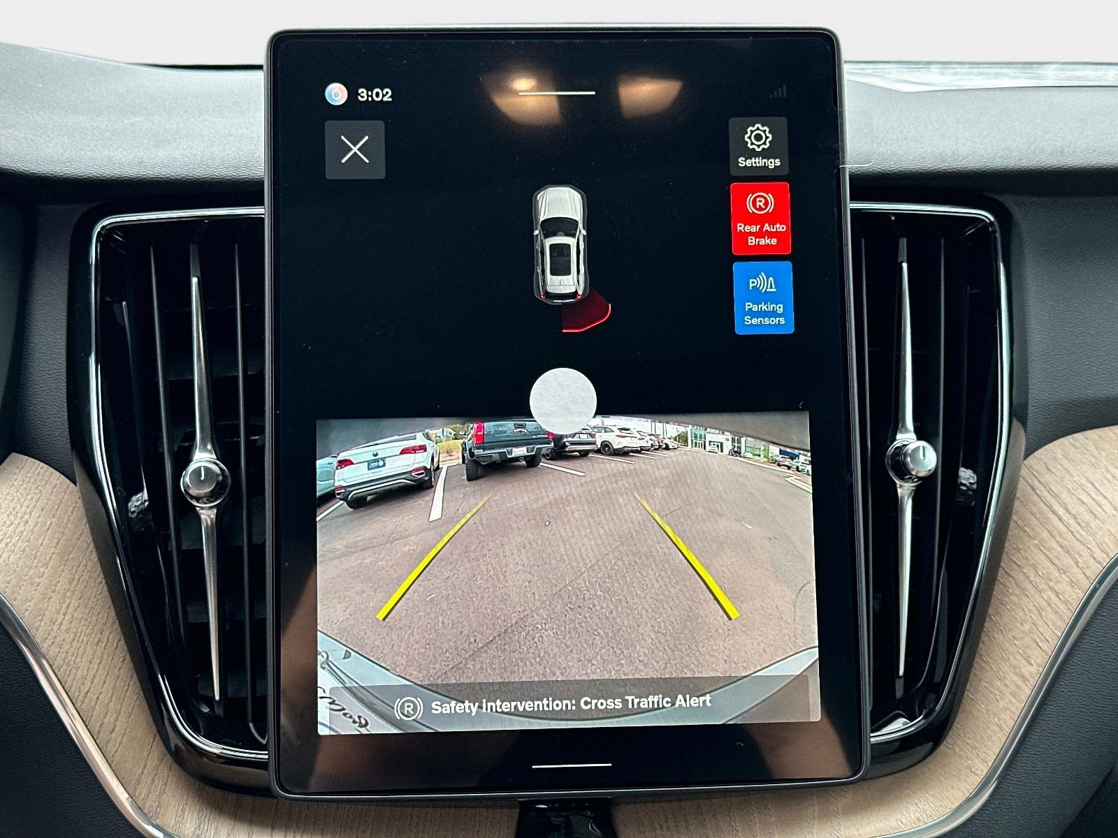 2026 Volvo XC60 Core