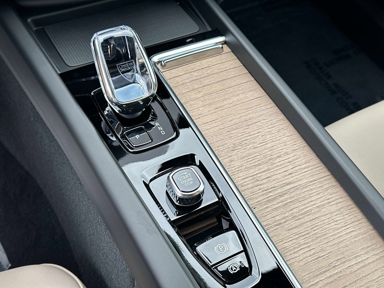 2026 Volvo XC60 Core