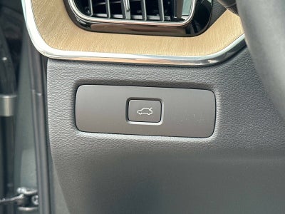 2026 Volvo XC60 Core