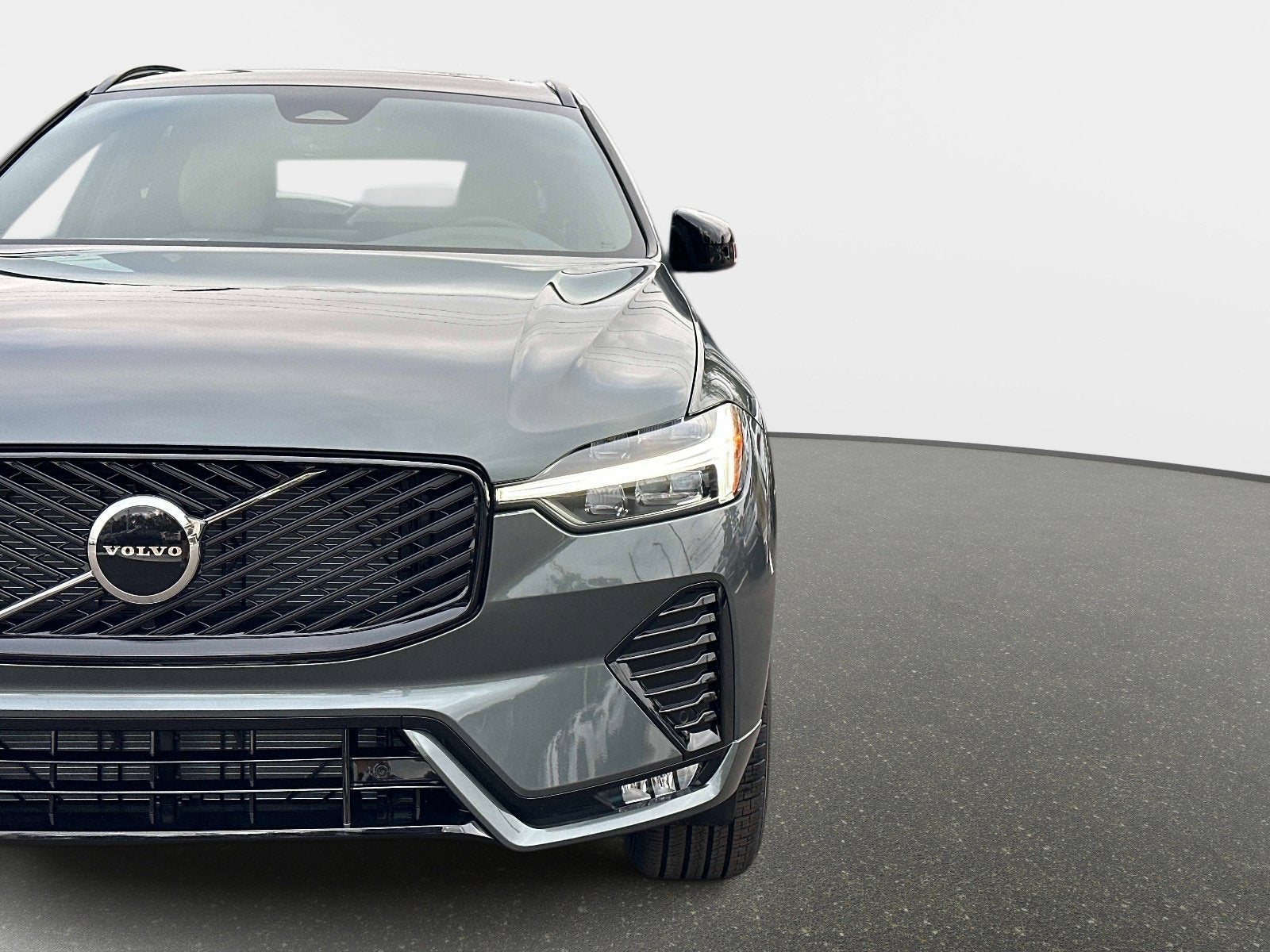 2026 Volvo XC60 Core