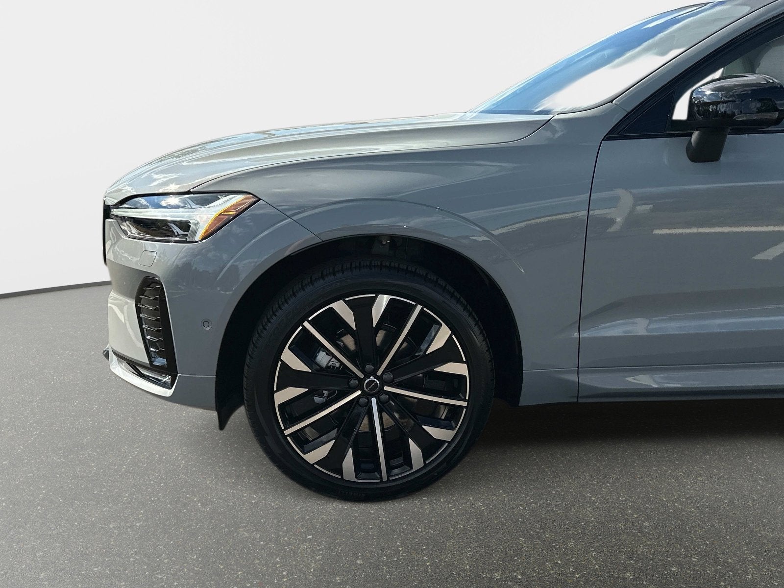 2026 Volvo XC60 Ultra