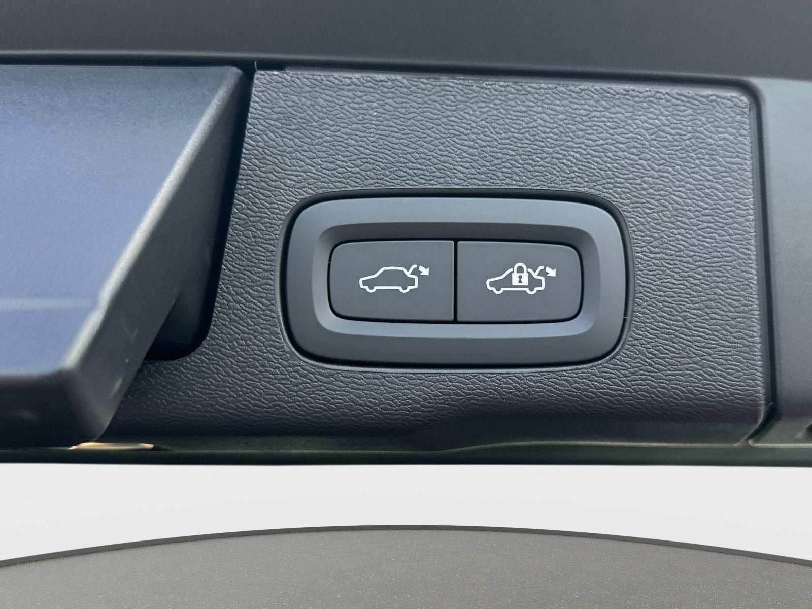 2026 Volvo XC60 Ultra