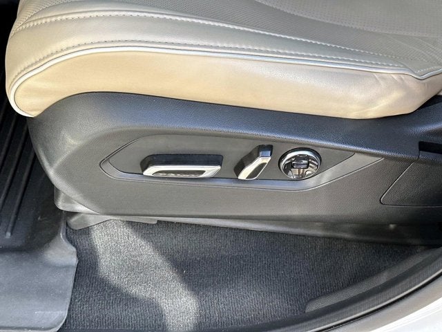 2023 Acura MDX w/Advance Package