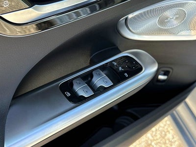 2026 Mercedes-Benz C-Class C 300 Sedan