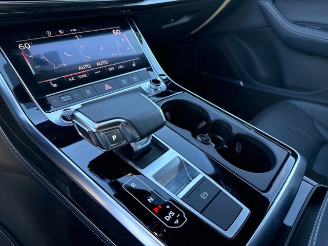 2025 Audi Q7 55 Premium Plus