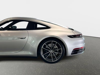 2024 Porsche 911 Carrera