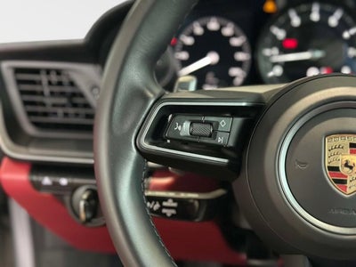 2024 Porsche 911 Carrera