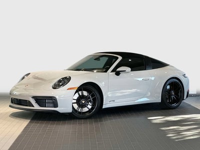 2023 Porsche 911 4 GTS