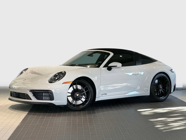 2023 Porsche 911 4 GTS