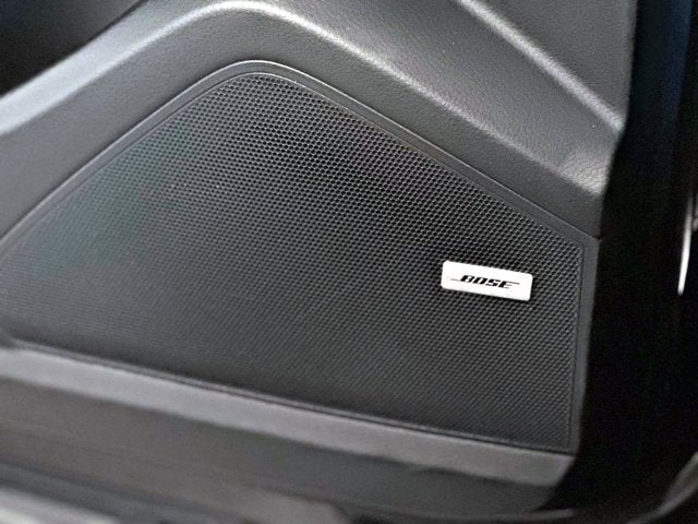 2022 Porsche Cayenne Base