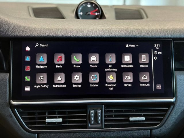 2022 Porsche Cayenne Base