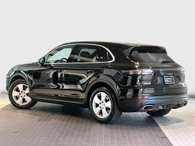 2022 Porsche Cayenne Base
