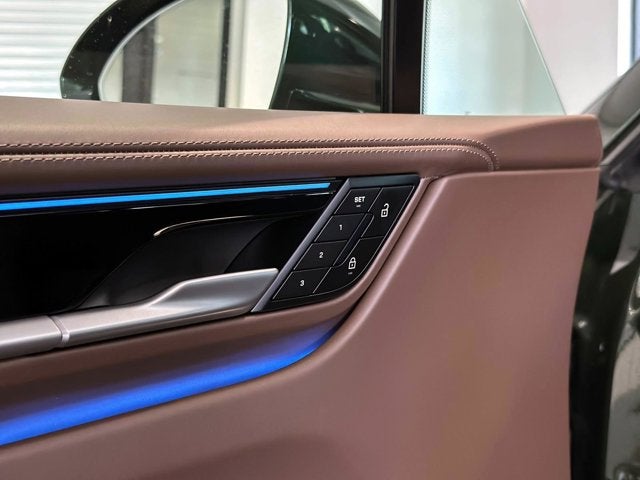 2024 Porsche Macan Electric 4