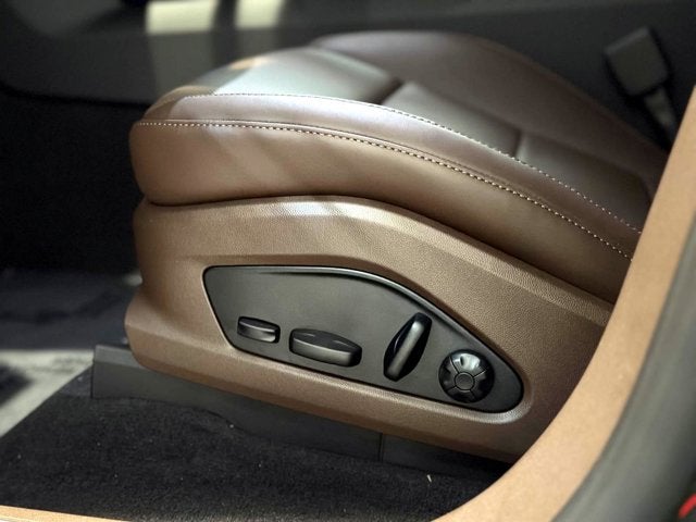 2024 Porsche Macan Electric 4