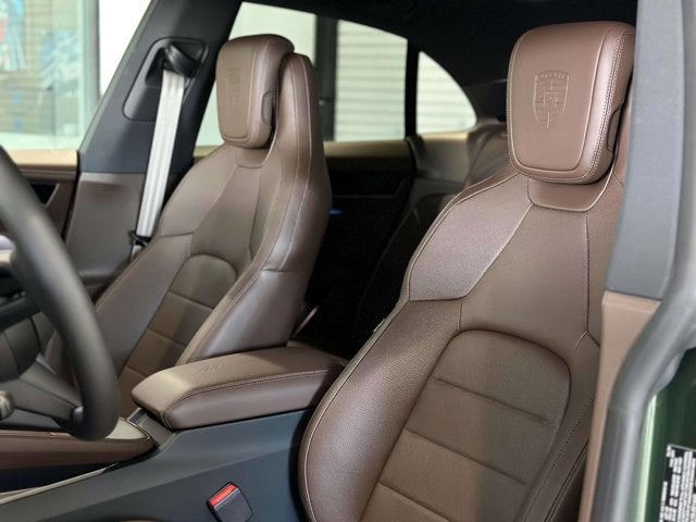 2024 Porsche Macan Electric 4